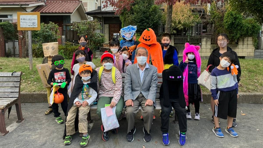瀬谷第二地区連合自治会で開催された、子ども会主催ハロウィン仮装のイメージです。