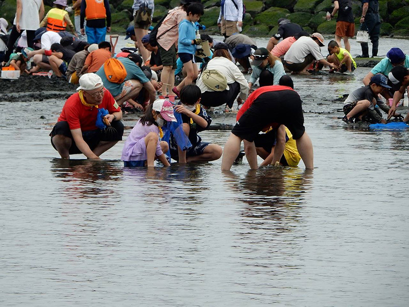 瀬谷第二地区連合自治会で開催された、潮干狩りのイメージ画像です。