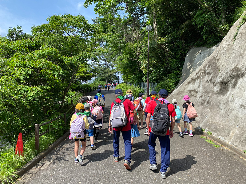 瀬谷第二地区連合自治会で開催された、潮干狩りのイメージです。