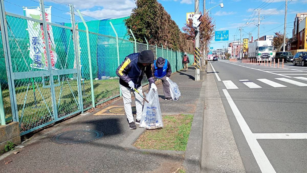 瀬谷第二地区で開催された、秋季地域清掃のイメージ画像です。