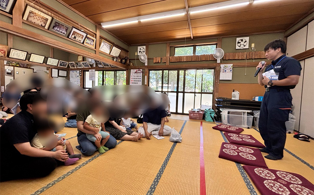 瀬谷第二地区の民生委員児童委員協議会により開催された、子育て交流会「みんなで遊ぼうⅡ〜あそ防災とランタン作り〜」のイメージ画像です。
