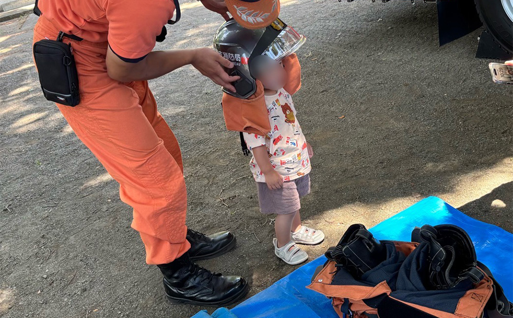 瀬谷第二地区の民生委員児童委員協議会により開催された、子育て交流会「みんなで遊ぼうⅡ〜あそ防災とランタン作り〜」のイメージ画像です。