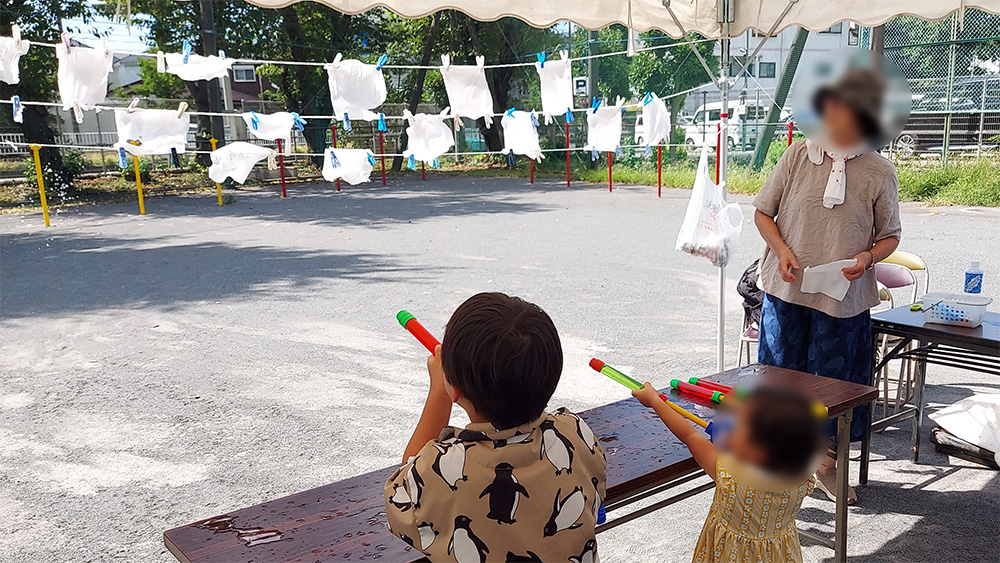 瀬谷第二地区連合自治会で開催された、令和7年度「あつまれちびっ子水遊びinサマー」のイメージです