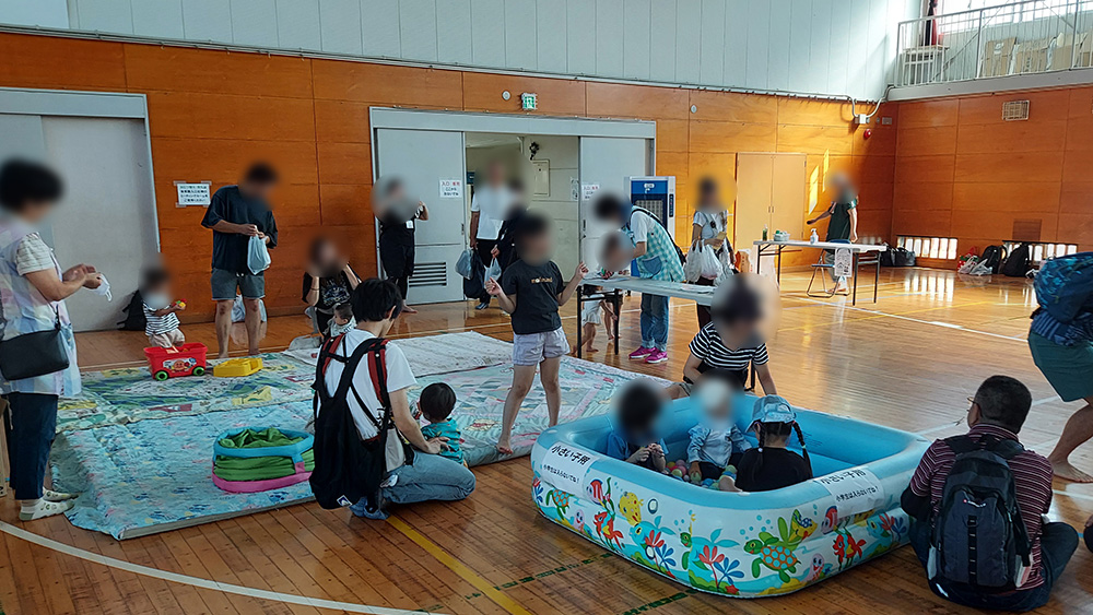 瀬谷第二地区連合自治会で開催された、令和7年度「あつまれちびっ子水遊びinサマー」のイメージです