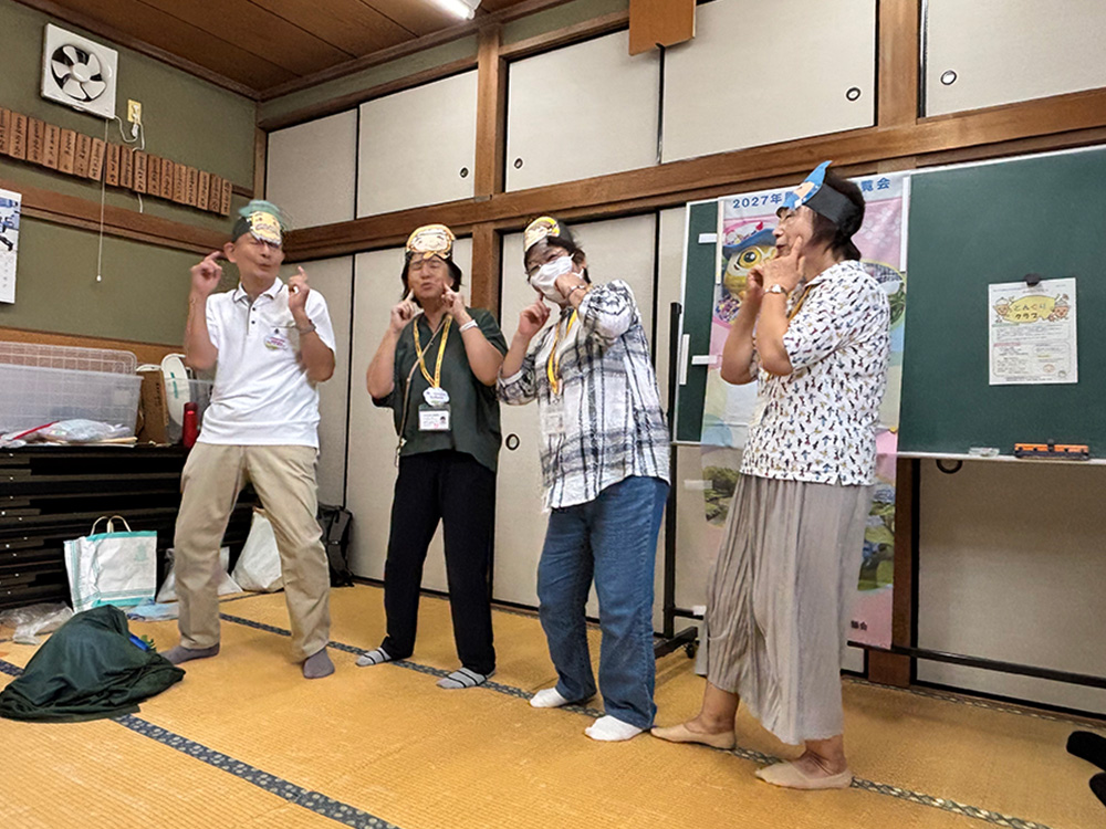 瀬谷第二地区の民生委員児童委員協議会により開催された、子育て交流会「みんなで遊ぼうⅢ〜城所先生と遊ぼう〜」のイメージ画像です。
