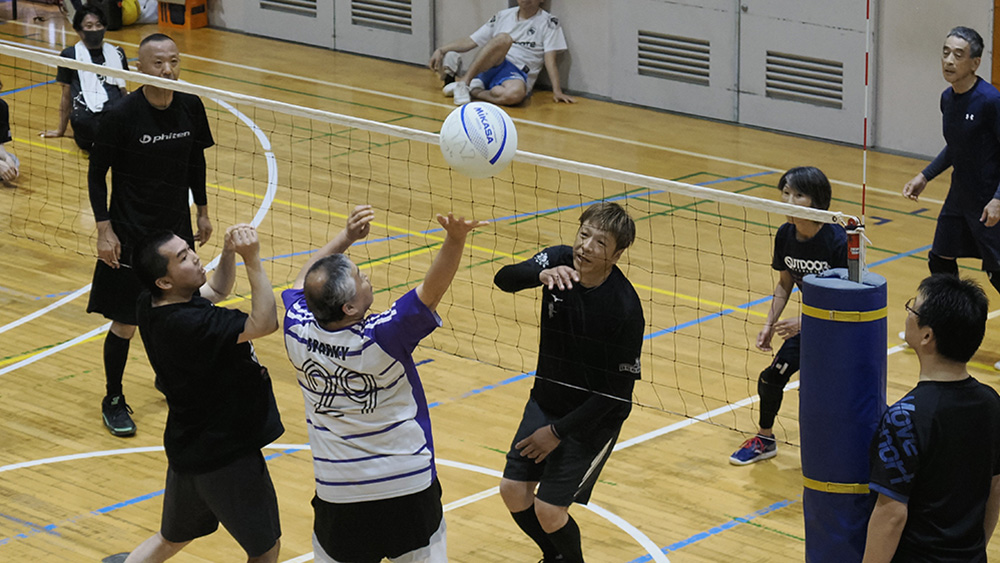 瀬谷第二地区連合自治会で開催された、ソフトバレーボール大会のイメージ画像です。