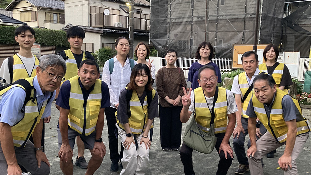 瀬谷第二地区連合自治会で実施された、社明防犯パトロールのイメージ画像です。