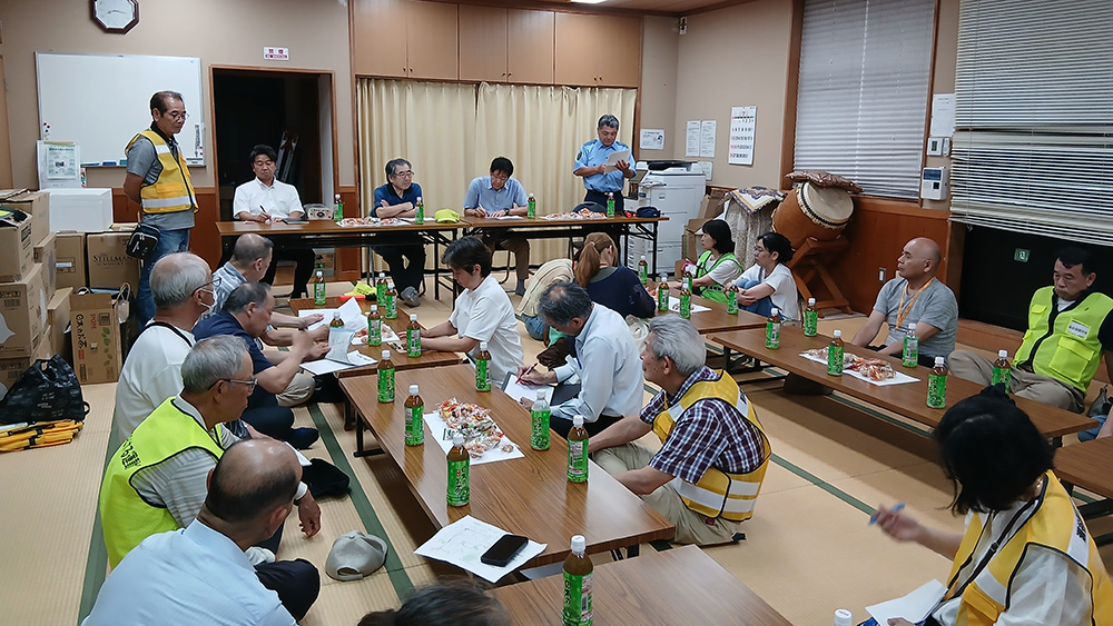 瀬谷第二地区連合自治会で実施された、社明防犯パトロールのイメージ画像です。