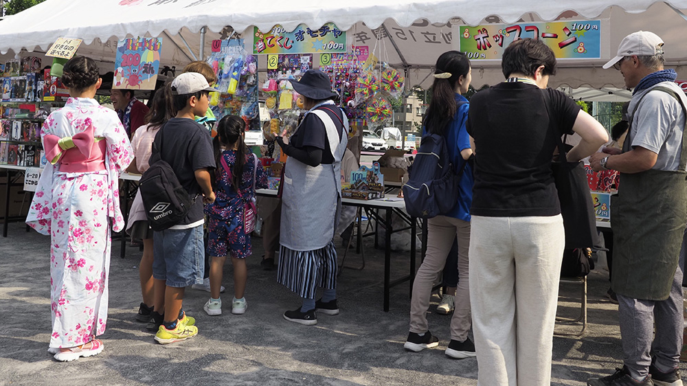 瀬谷第二地区連合自治会で開催された、第51回記念「ふるさと祭り」のイメージです