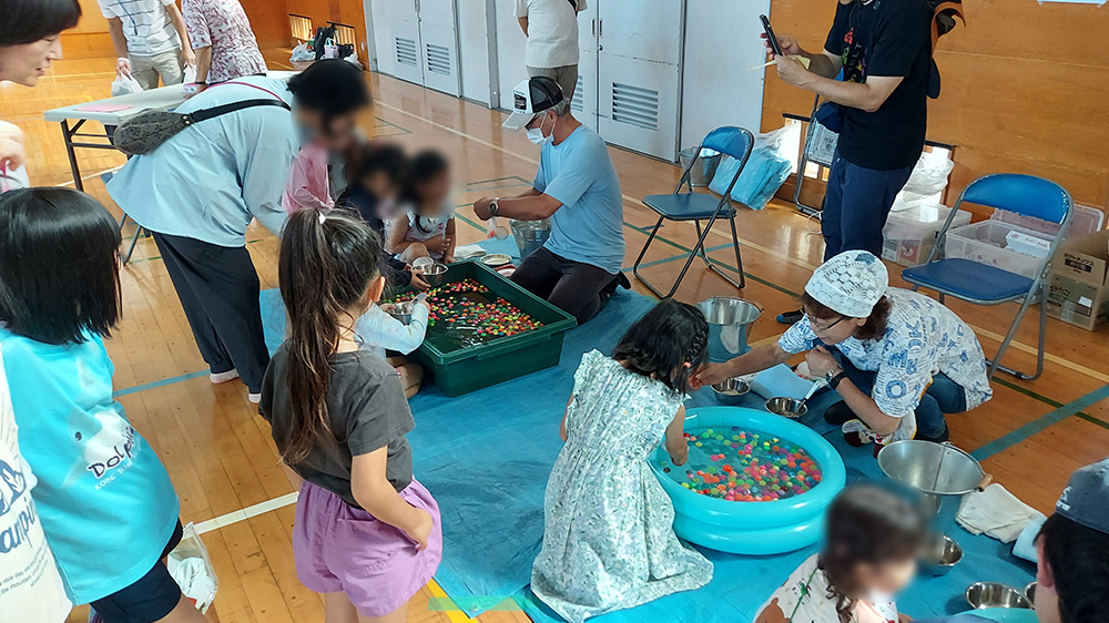 瀬谷第二地区連合自治会で開催される、令和8年度「あつまれちびっ子水遊びinサマー」のイメージです