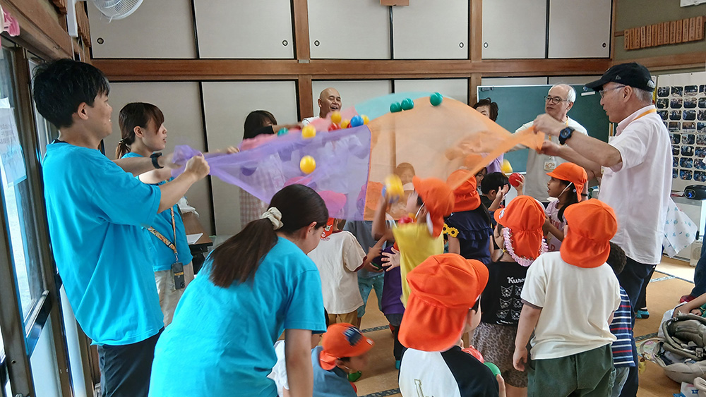 瀬谷第二地区で開催された、子育て交流会のイメージ画像です。