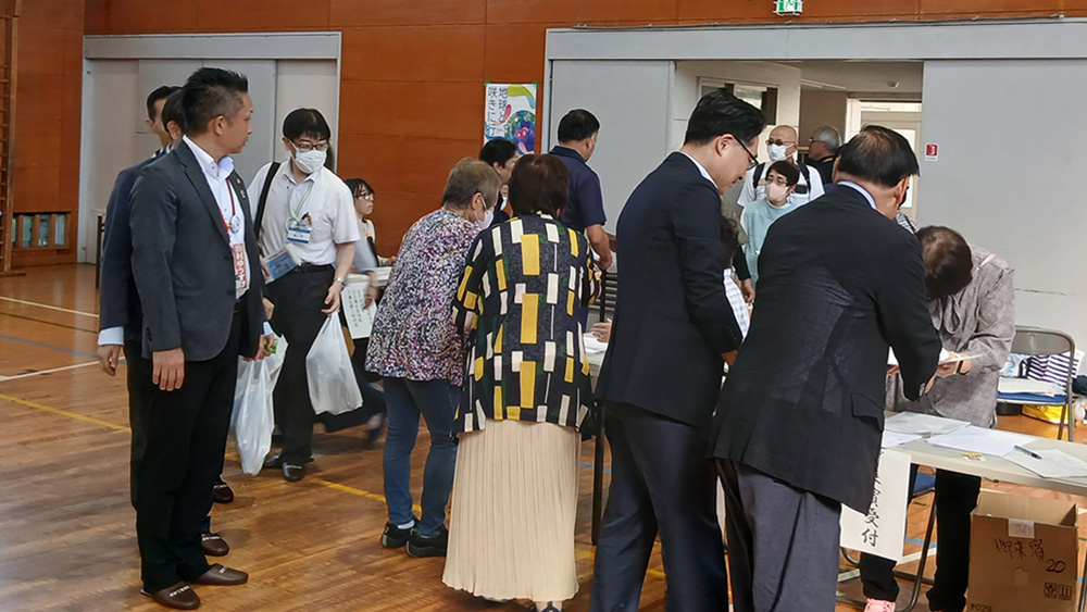 瀬谷第二地区連合自治会で開催された、ゆずり葉の集いのイメージ画像です。