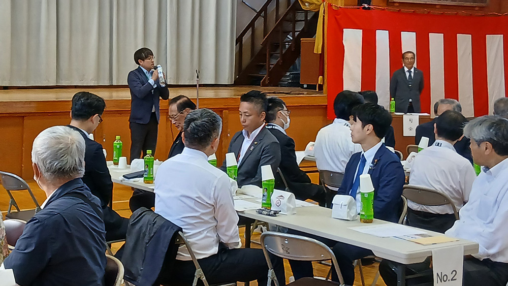 瀬谷第二地区連合自治会で開催された、ゆずり葉の集いのイメージ画像です。